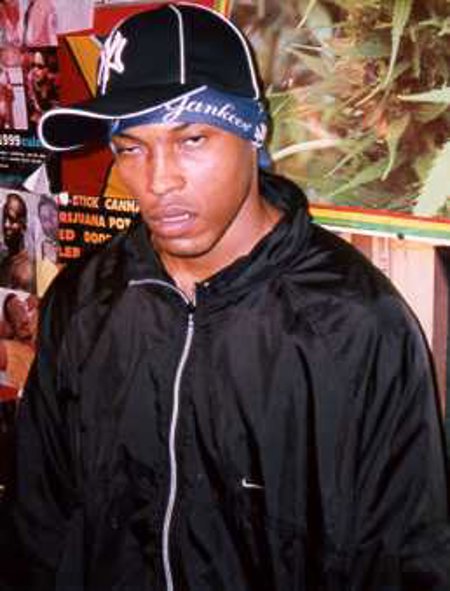 Stick Fingaz (Onyx) at House of Nubian